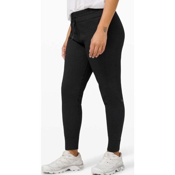 Lululemon Engineered Warmth Merino Wool Blend Jogger Black-sz 2 - Picture 4 of 9